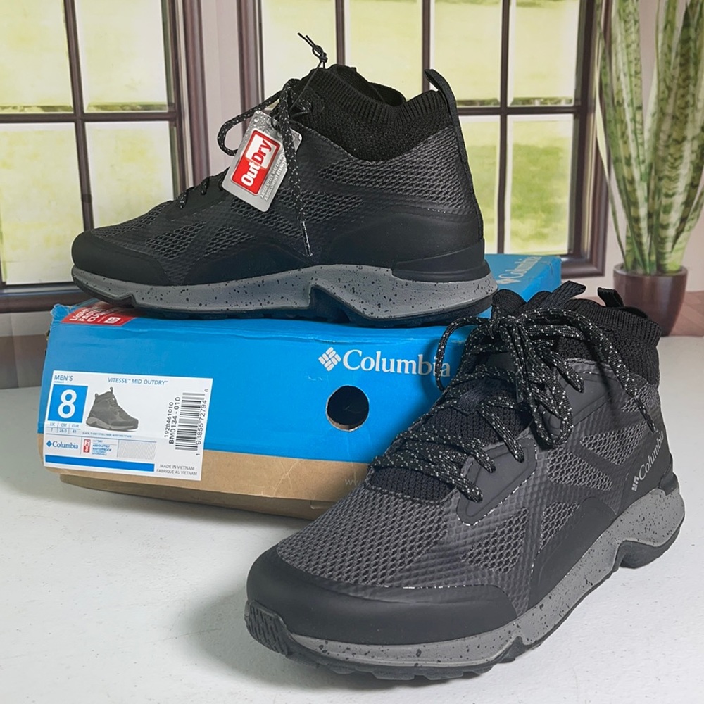 ColumbiaVitesse Mid Outdry Hiking Shoe - Men's